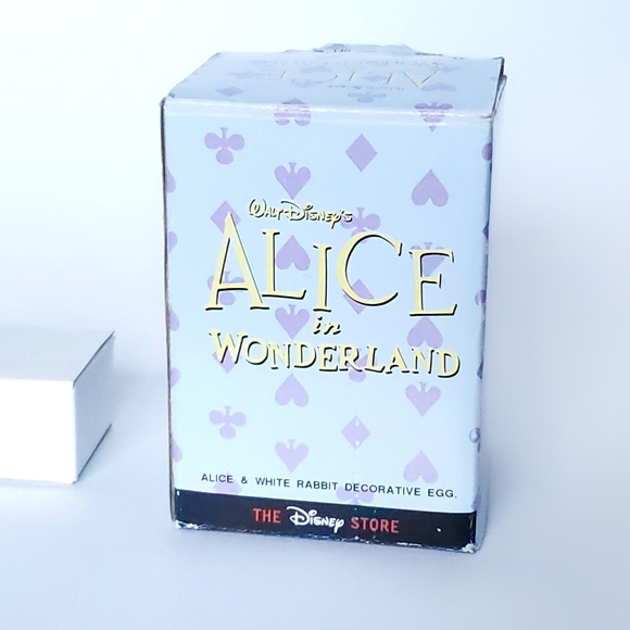 Alice In Wonderland Decorative Egg, W/ Box And Stand, Gift For Disney Collectors - Picture 10 of 10